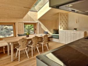 Die Panoramasuite im Waldchalet Jogglwies Panoramasuite Waldchalet